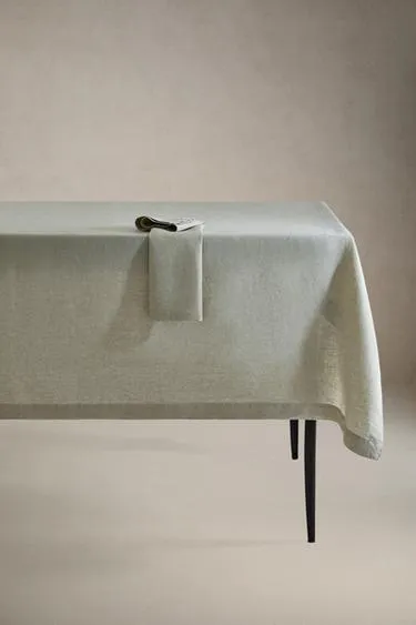 Расплывчатая скатерть из мятого льна- Заказать в России