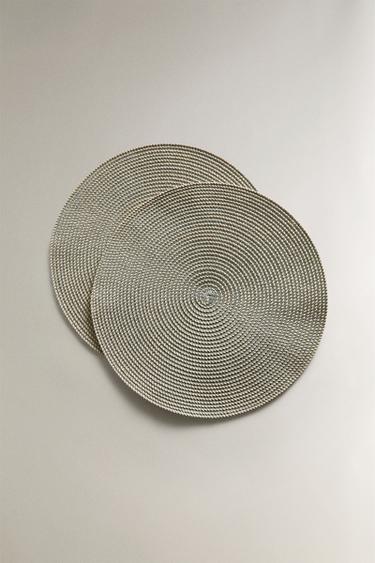 Zara Бумажное покрывало (набор из 2 шт.)