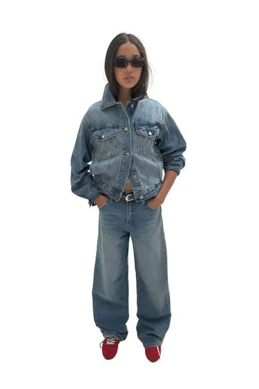 Джинсовая куртка- Заказать в России