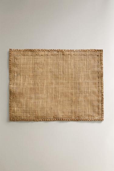 Zara Плетеная подставка из волокна с оверлоком