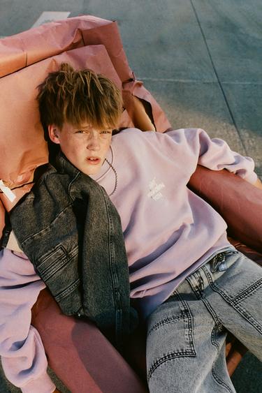 Толстовка из ткани с эффектом потертости с надписью- Заказать в России