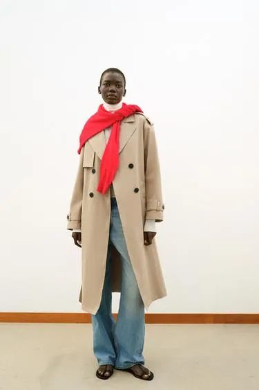 Длинный тренч с поясом