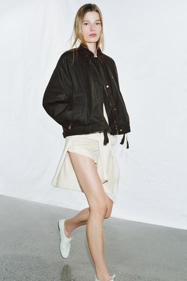 Zara Куртка с вощеным покрытием — ZW COLLECTION купить с доставкой.