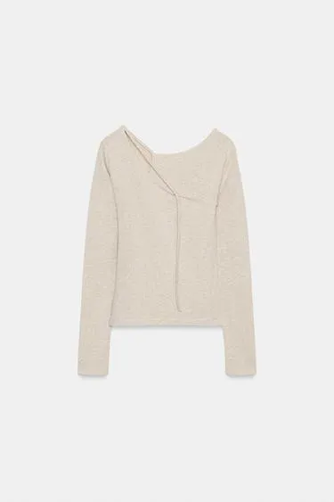 Футболка с двойной пряжкой- Заказать в России