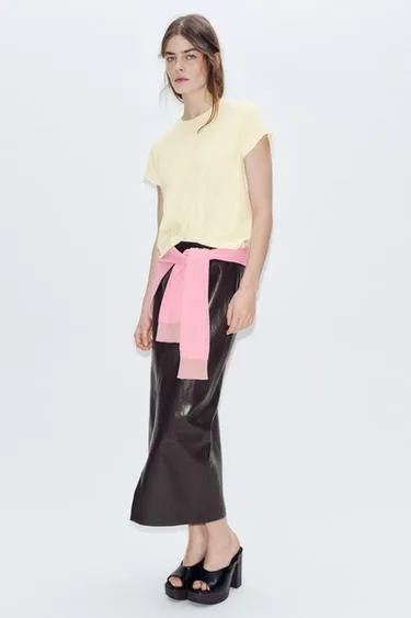 Хлопковая футболка с короткими рукавами