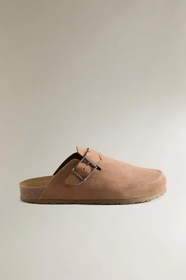 Клоги из кожи с пряжкой и деталями строчки- Заказать в России