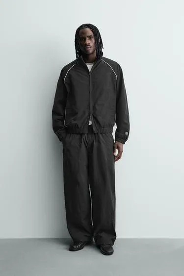 Технические брюки-джоггеры с контрастными полосами