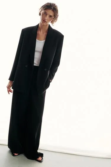 Широкие брюки с высокой посадкой