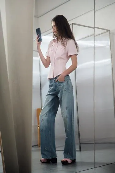 Джинсы TRF WIDE-LEG с низкой посадкой и стразами- Заказать в России