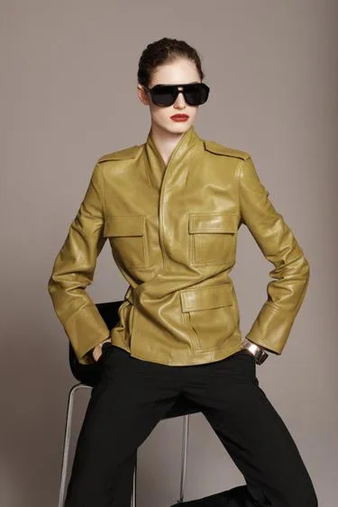 Куртка из 100% кожи - предмет ZARA WOMAN- Заказать в России