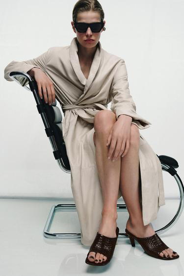 Zara Кожаные босоножки мюли LIMITED EDITION купить с доставкой.