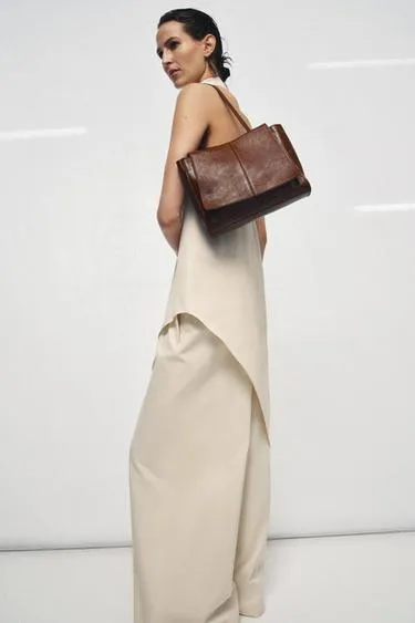 Кожаная мини-сумка-шопер с двойным карманом