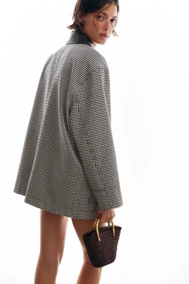 Мини-сумка-корзинка с металлической ручкой