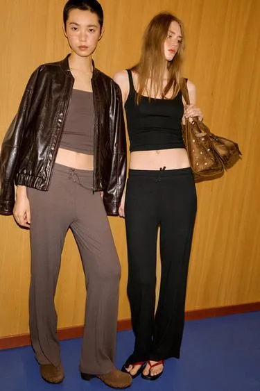 Брюки прямого кроя в рубчик- Заказать в России