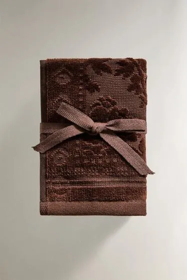 Махровое вафельное полотенце с цветочным жаккардовым узором (набор из 3 штук)- Заказать в России