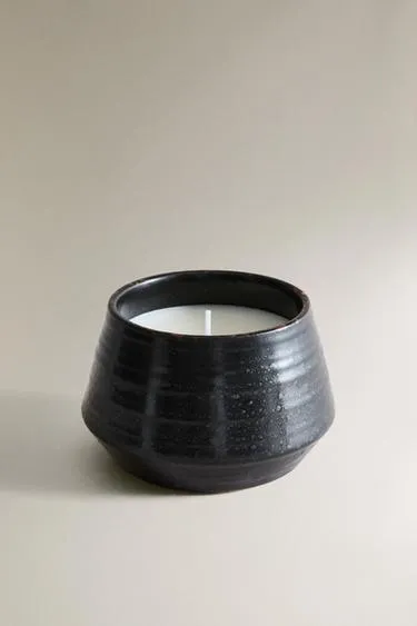 Ароматическая свеча VELVET CUIR (170 г)- Заказать в России