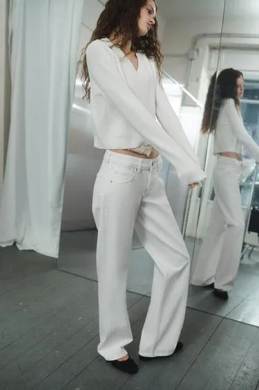 Свитер с V-образным вырезом- Заказать в России