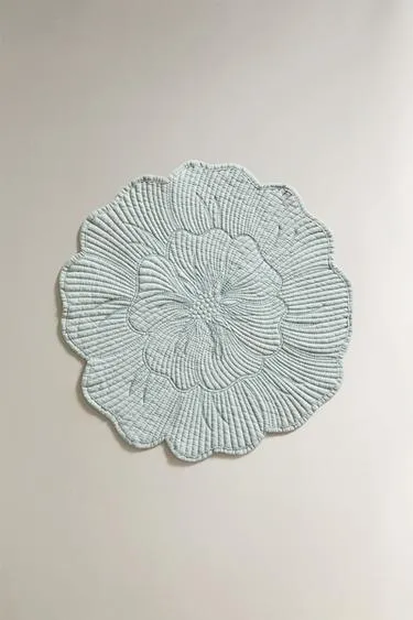 Плед в виде цветка пиона- Заказать в России