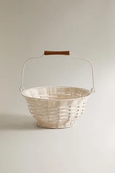 Корзина с деревянной ручкой- Заказать в России