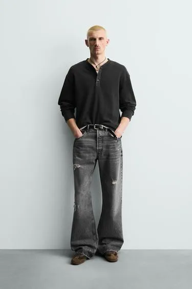 Футбоолка в рубчик с воротником на пуговицах- Заказать в России