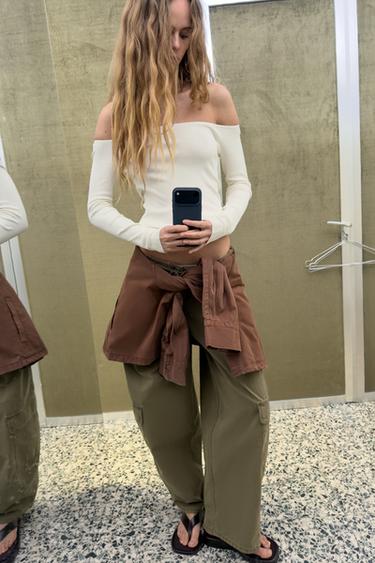 Zara Топ с открытыми плечами из трикотажа купить с доставкой.