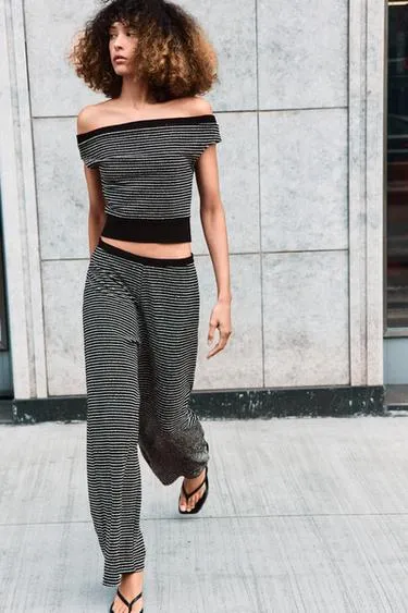 Брюки из букле в полоску- Заказать в России