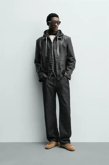 Регулярная куртка-рубашка из искусственной кожи- Заказать в России