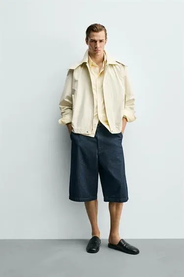 Укороченная парка из высокотехнологичной ткани с капюшоном