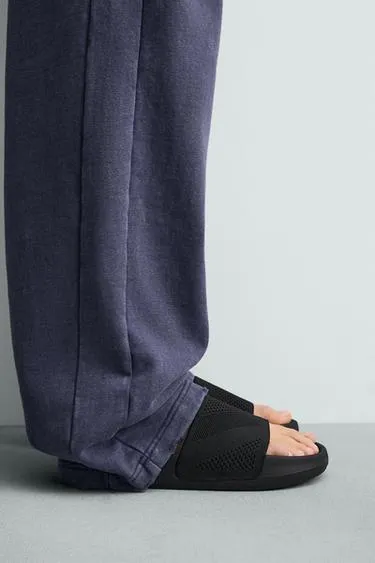 Сандалии для пляжа