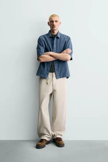 Рубашка с вышивкой и текстурой