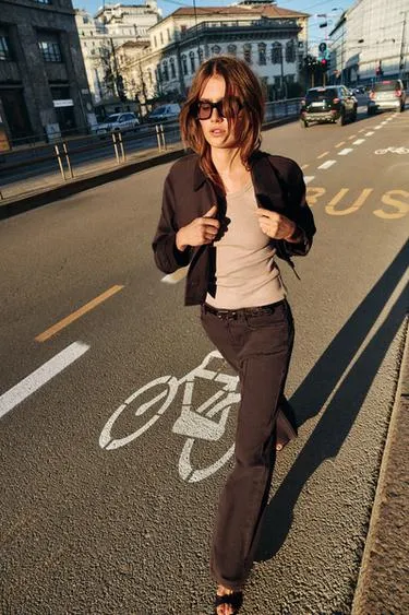 Короткая куртка с лацканами- Заказать в России