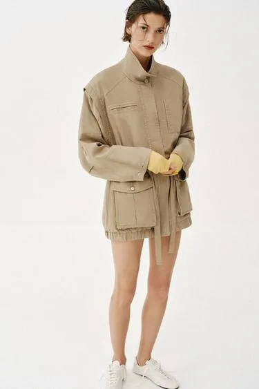 Удлиненная куртка с высоким воротником- Заказать в России