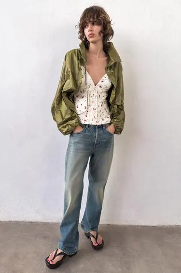 Топ на бретелях со складками- Заказать в России