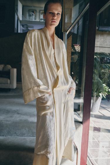 Zara Комбинированное жаккардовое пальто из льна — 