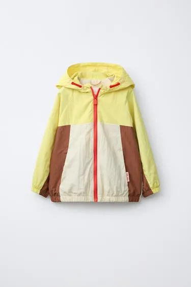 Легкий дождевик в стиле колор-блок- Заказать в России