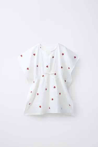 Кафтан с вышивкой клубники- Заказать в России