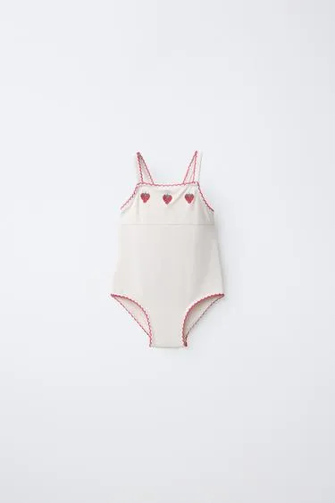 1-6 лет/купальник с вышивкой «клубника»- Заказать в России