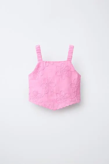 Топ с вышивкой цветов