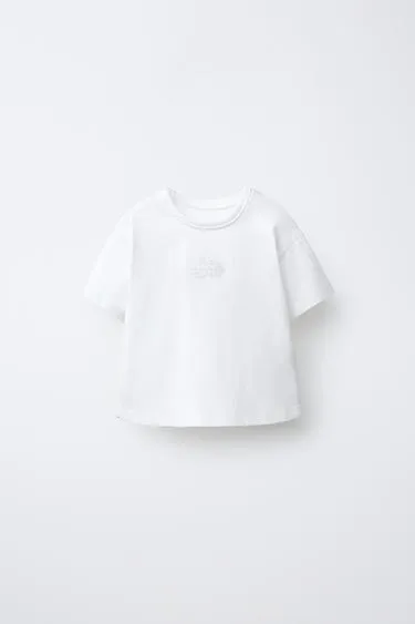 Футболка с гладкой вышивкой- Заказать в России