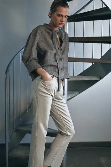 Укороченные джинсы -клёш со средней посадкой — коллекция Zara «Zw»- Заказать в России