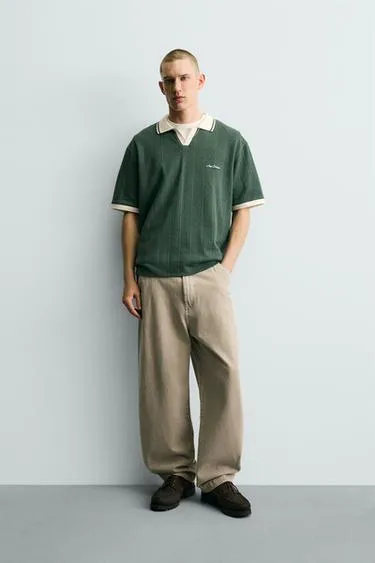 Вертикальное поло Jacquard с вышивкой