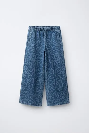 Джинсы  с анималистическим принтом