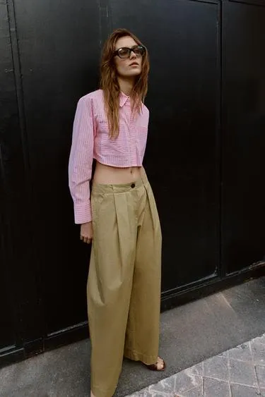 Рубашка в полоску с коротким рукавом