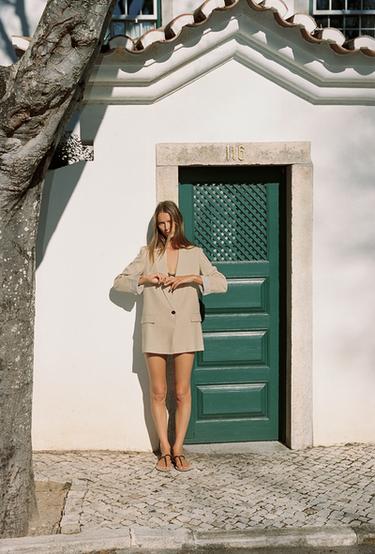 Zara Блейзер из льна с подвернутыми рукавами