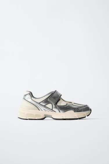 Открытые кроссовки- Заказать в России