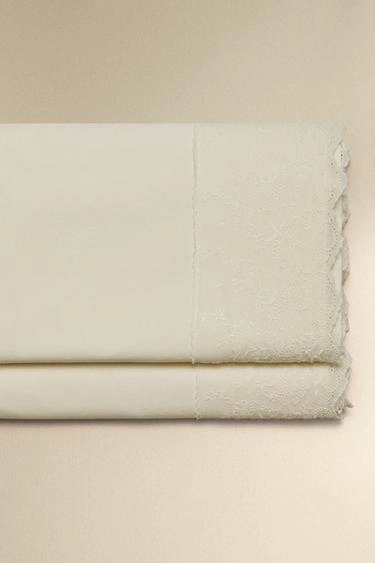 Embroidered percale flat sheet (200 thread count)- Заказать в России