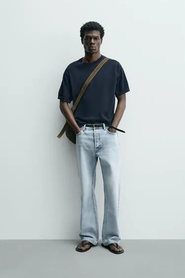 Футболка из легкого хлопкового трикотажа