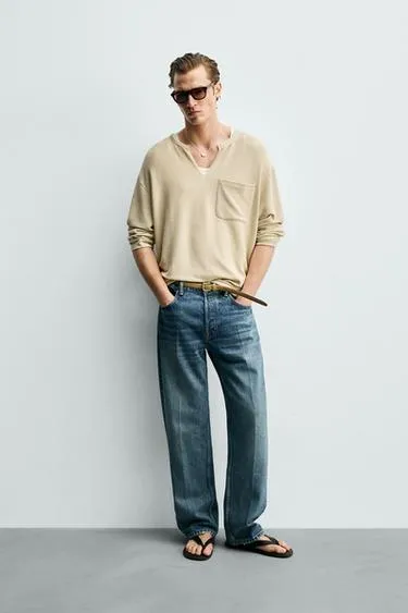 Футболка-поло из рельефной ткани- Заказать в России