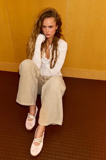 Атласные балетки в спортивном стиле- Заказать в России