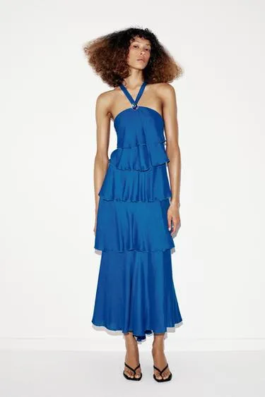 Длинное платье с воланами